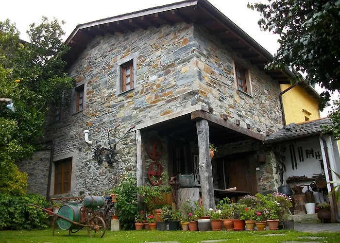 Casa De Aldea Los Glayus
